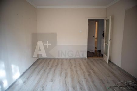 Kiadó felújított panel lakás - Szeged - Fotó 4
