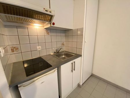Père Soulas - Studio - 22,31m² - Photo 5