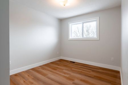 For Lease - 127 Franklyn Street, Shelburne, Ontario - Photo 5