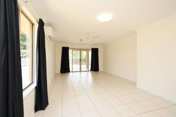 Fully Air Conditioned - Large Patio and Backyard with Rear Access - Photo 1