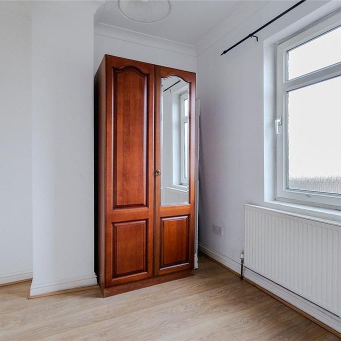 3 bedroom apartment to rent - Photo 1