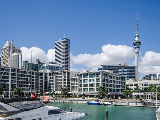 Cosy Viaduct Apartment with Carpark - Photo 1