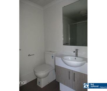 4 BEDROOMS, 3 BATHROOMS - Photo 4