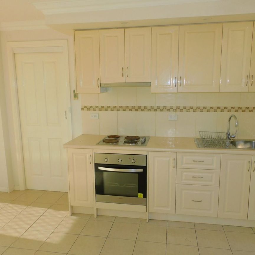 Spacious & Convenient Unit for Lease - Photo 1