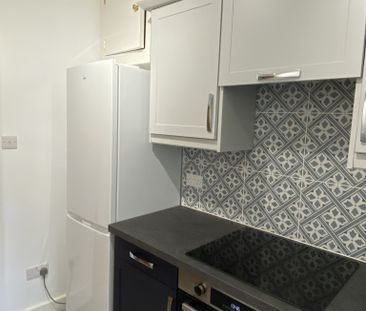 Newly Refurbished 2 Bed property to rent in Forest Hill, SE23 - Photo 1