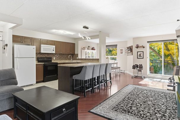 For Lease - 4658 Drummond Road Unit# 307, Niagara Falls, Ontario - Photo 1