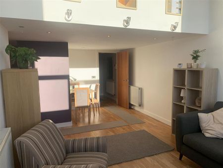 1 bedroom property to rent - Photo 4