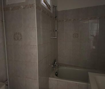Location appartement Marseille 1er (13001) - Photo 3