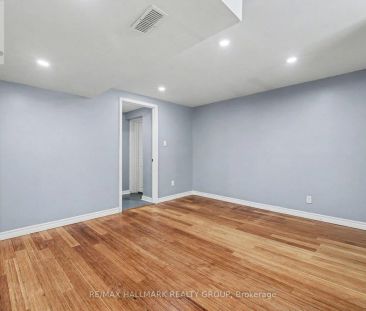 B - 1307 VANCOUVER AVENUE - Photo 2