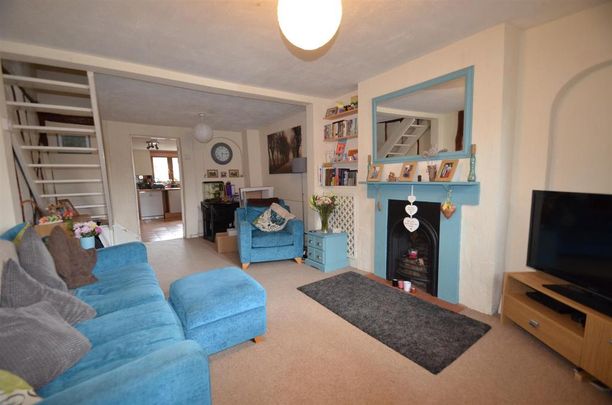 2 bedroom cottage to rent - Photo 1