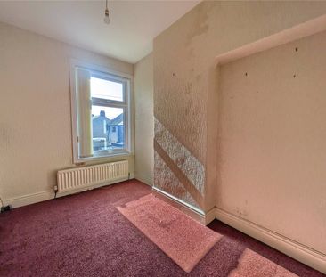 2 bed end of terrace house to rent in Wicklow Street, Middlesbrough, TS1 - Photo 2