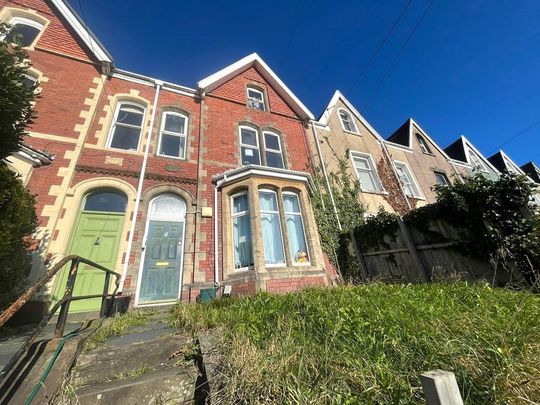 1 bedroom ground floor flat to rent - Photo 1