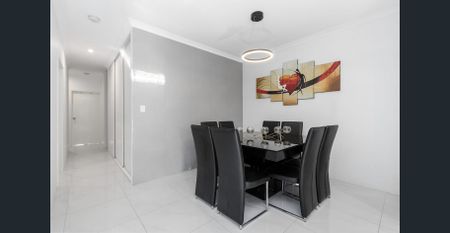 Walking to School - Photo 5