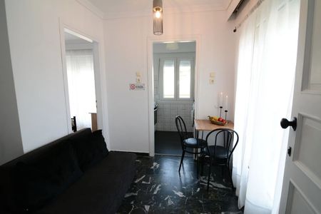 Studio/Γκαρσονιέρα για ενοικίαση Κέντρο (Καβάλα) - Photo 2