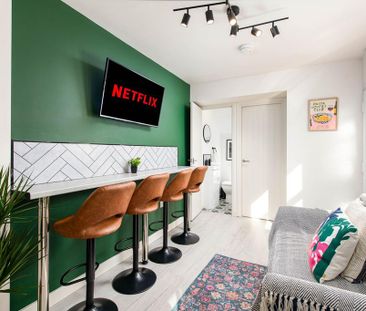 1 bedroom in a flat share to rent - Photo 1