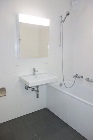 Quartier calme et familial à 10 minutes du centre-ville - Foto 3