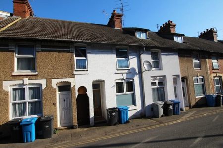Wellington Street, Kettering, Northamptonshire , NN16 - Photo 4
