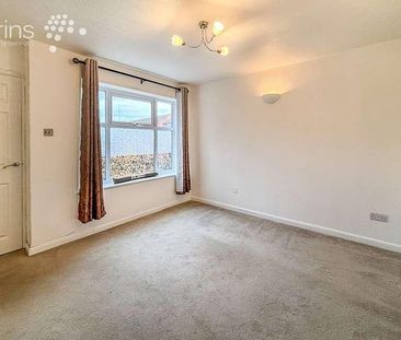 Lysander Close, Woodley, Reading, RG5 - Photo 2