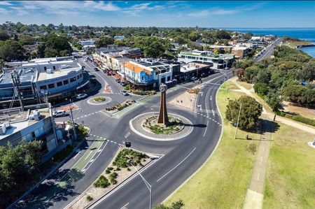 15 Third Street, Black Rock VIC 3193 - Townhouse For Rent | Domain - Photo 4