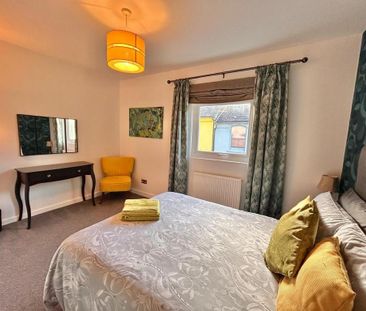 2 bedroom terraced house to rent - Photo 5