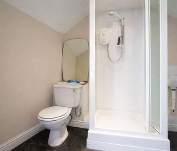 Flat D, 364 High Street - Photo 3