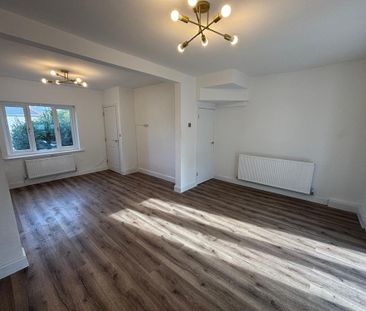 Chamberlain Road, Neath, SA11 - Photo 3