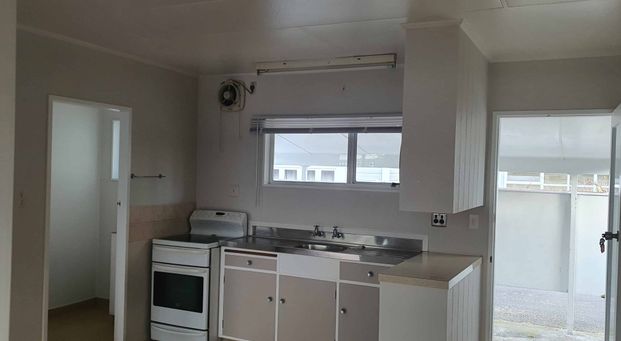 OPAKI RD, MASTERTON, 2 BDRMS - $430pw - Photo 1