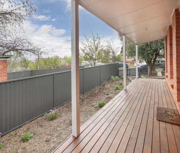 3 BEDROOM HOME WITHIN A STONES THROW TO MT PLEASANT PRIMARY SCHOOL. - Photo 4