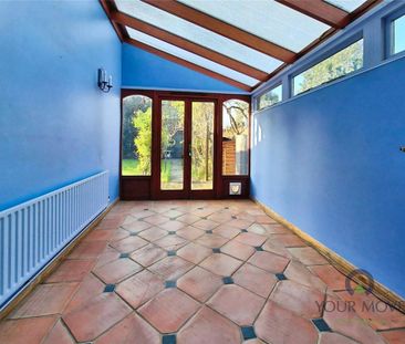 4 bedroom detached house to rent - Photo 2