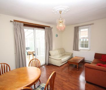 Old Oak Common lane, East Acton, London, W3 7DT - Photo 4