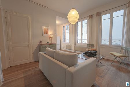 Location Appartement 3 pièces 46m² ROUEN 76000 - Photo 2