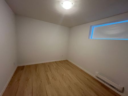 2 Bedroom Lower Unit in Aspen Ridge - Photo 2