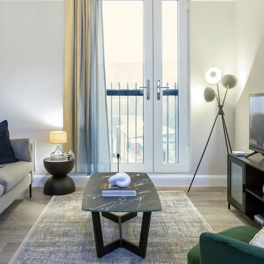 Casa, Abbey Court, Kirkstall Hill, LS5, Leeds - Photo 1