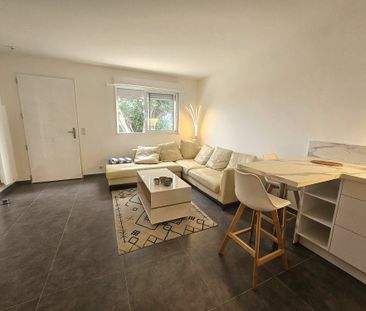 Location Appartement 2 pièces 43m² VALLAURIS 06220 - Photo 1