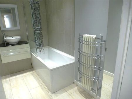 Wakehams Green Drive - Photo 3