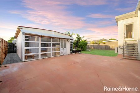 Great Family Home - Photo 4