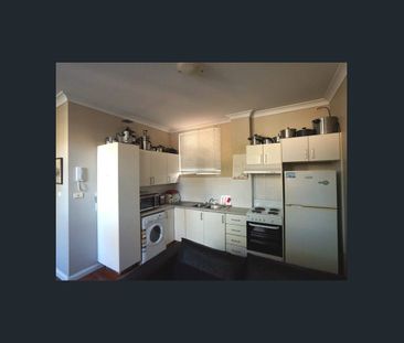 PARTLY FURNISHED ONE BEDROOM APARTMENT - Photo 1