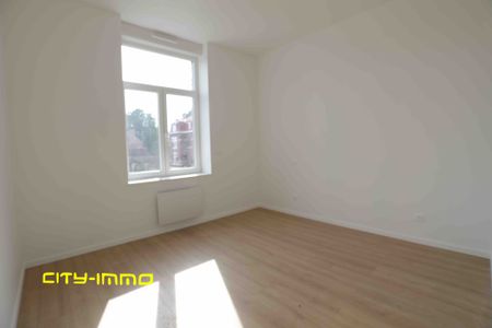 Location Appartement 3 pièces 77m² QUESNOY SUR DEULE 59890 - Photo 4