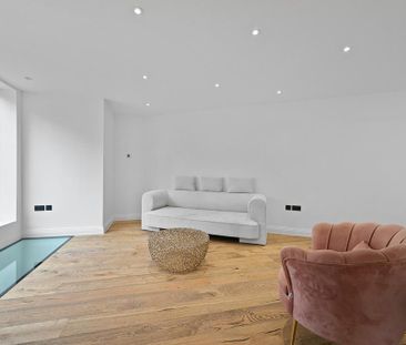 3 bedroom terraced house to rent - Photo 5