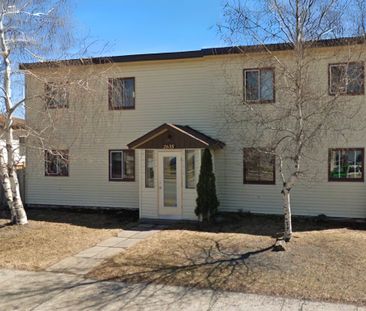 Condo for rent, Longueuil (Saint-Hubert) - Photo 2