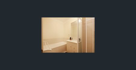 Family Home Located in Quiet Street - Photo 5