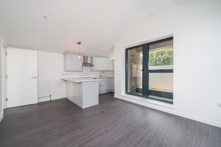 1 bedroom flat to rent - Photo 5