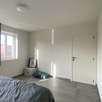 Ruime halfopen gezinswoning met 3 slaapkamers - Photo 1