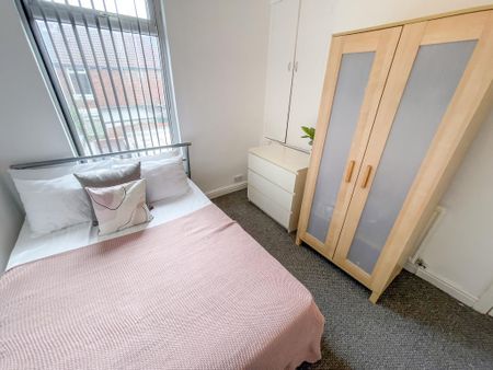 3 bedroom house to rent - Photo 3