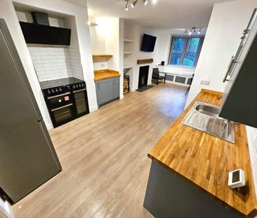 2 bedroom apartment to rent - Photo 2