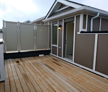 For Lease - 111 Thomas Frisby Jr Crescent, Markham, Ontario - Photo 2