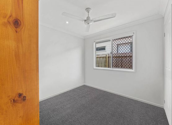 1/4 Stathis Place,BUNDAMBA - Photo 1