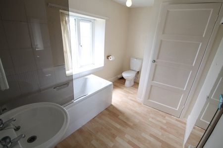 Chapel Cottage, Ivybridge, PL21 - Photo 3