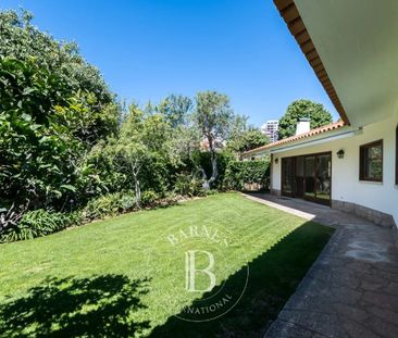 Cascais e Estoril, Lisbon 2750-112 - Photo 6