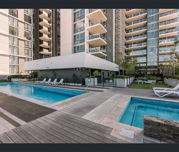 2 Bedroom Luxury Apartment - Photo 1